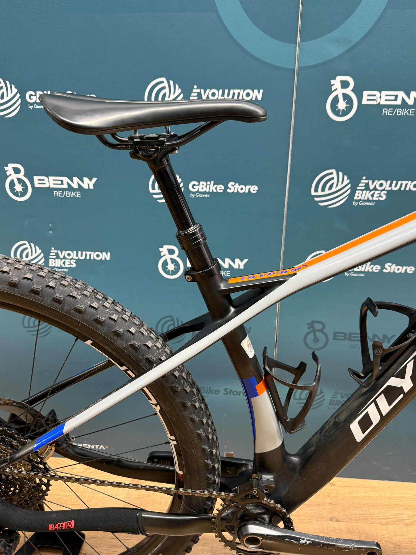 Rozmiar Olimpii F1 S - Używany