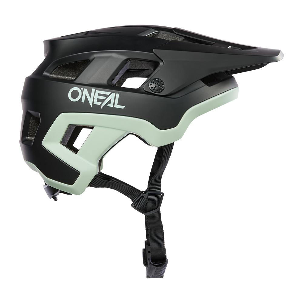 O'Neal Defender Solid helmet