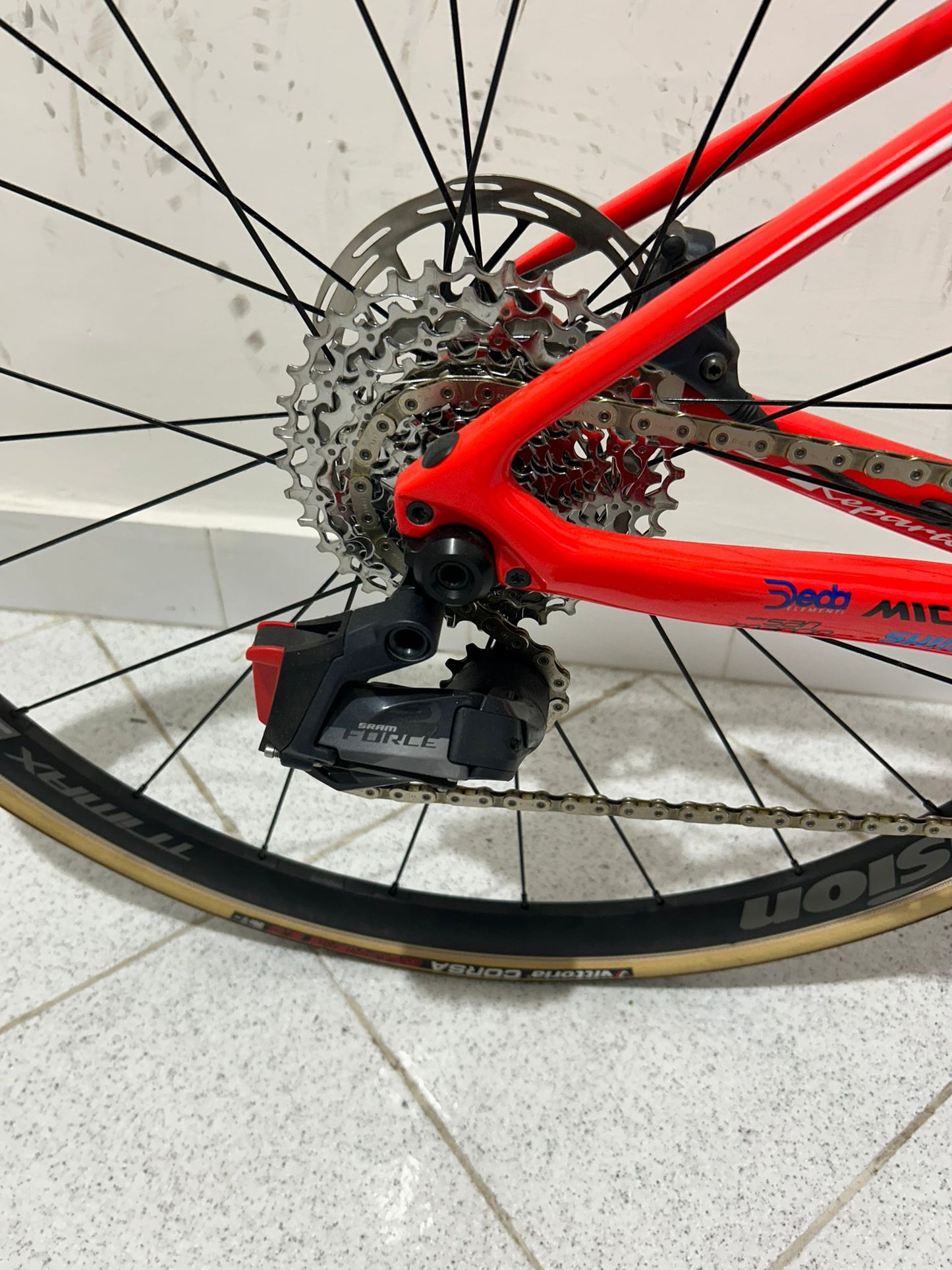 Tým Bottecchia Emme 4 - Demo Red Lab Edition Velikost 44