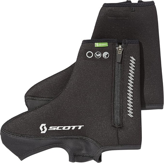 Okładka Scott Przez cały sezon