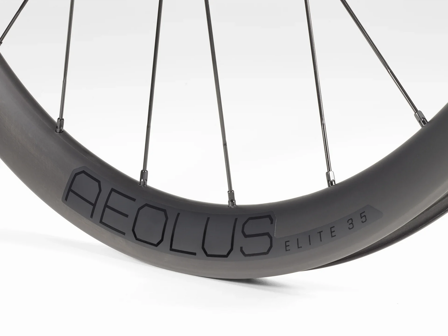 BonTrager Aeolus Elite 35 TLR Disc wheel