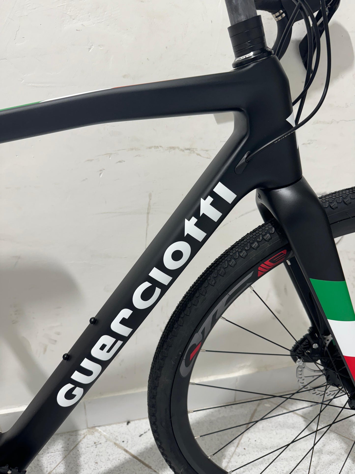 Guerciotti Brera Disc Custom Tricolor