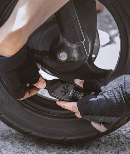 SmartGauge D2X Digital Pressure Gauge With SmartHead Fitting 18 bar/260ps