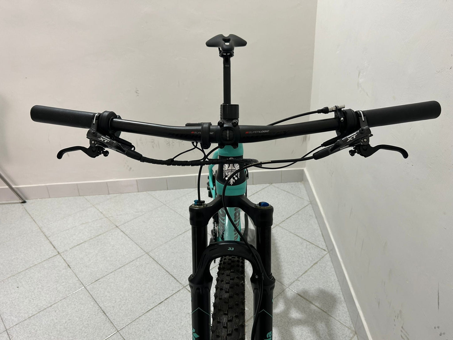 Bianchi Methanol Countervail Grootte L - Gebruikt