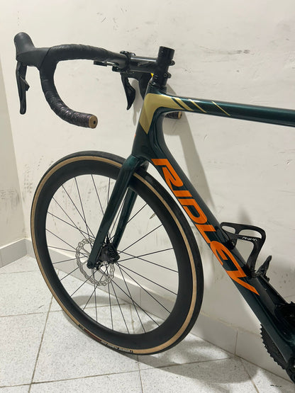 Ridley Helium SLX Disc Ultegra von 2 12 Größe m - verwendet