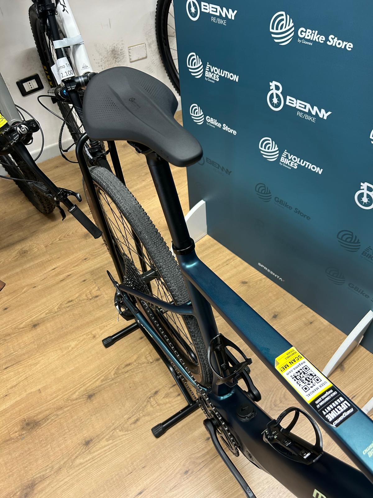 Megamo Lande (25) Größe M - Demo -Test