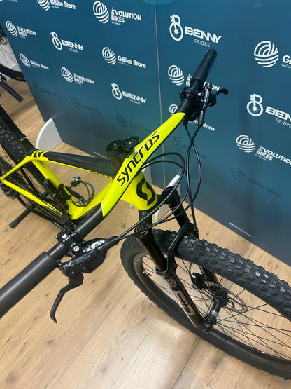 Scott Échelle RC Taille de la Coupe du monde M - Utilisé