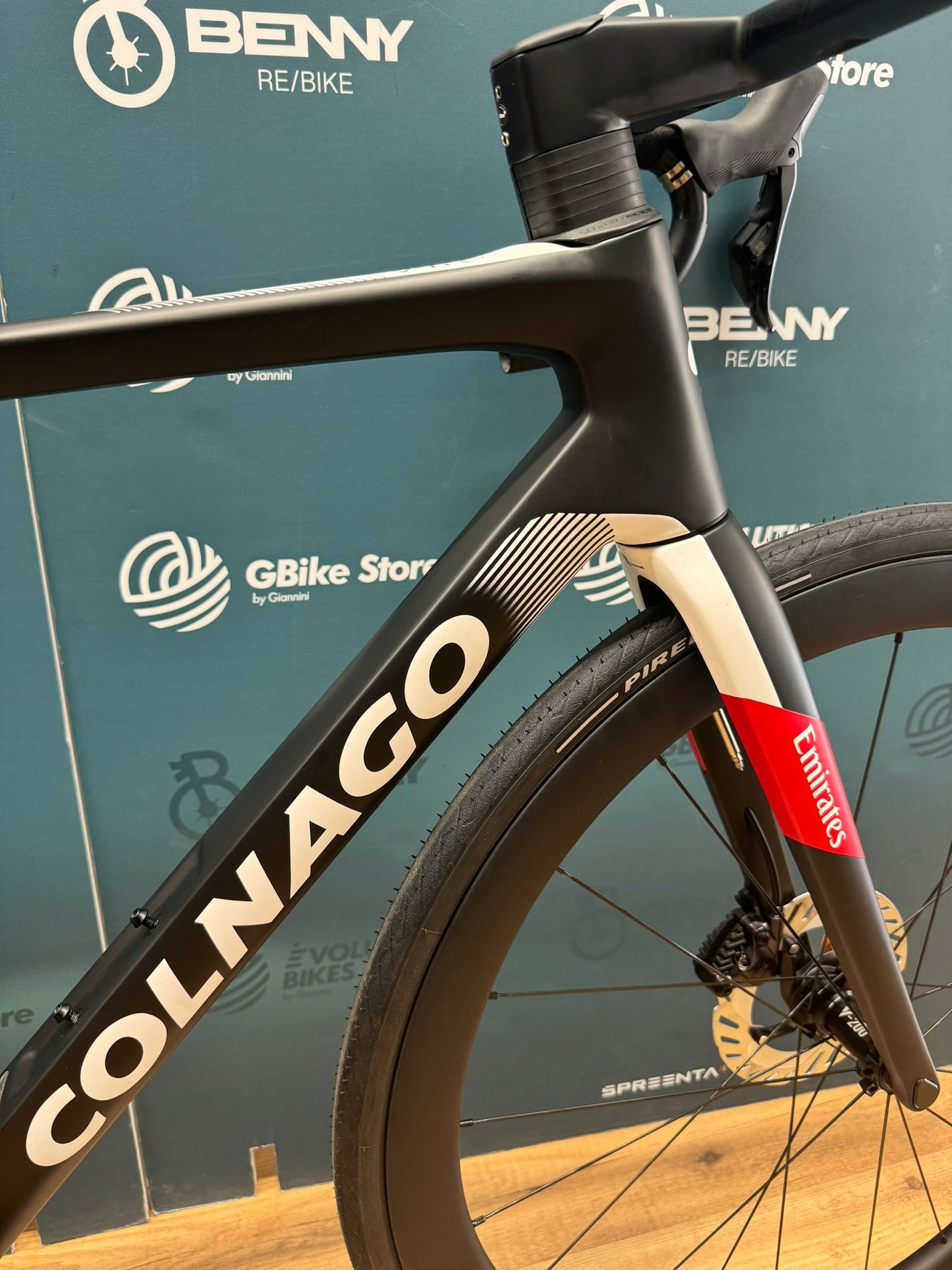 Colnago V4rs UAE Emirates Size 485 - Demo Test