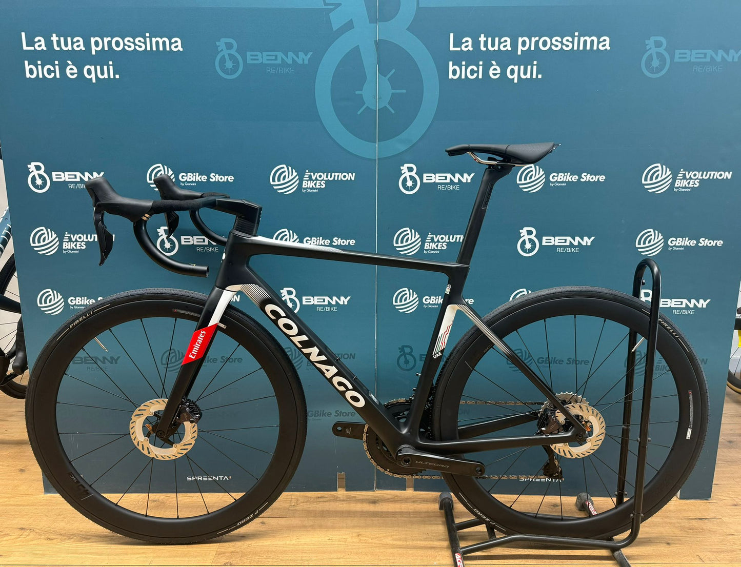 Colnago V4rs UAE Emirates Size 485 - Demo Test