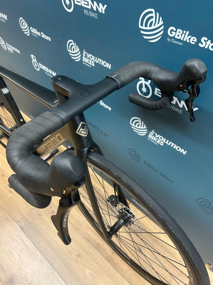 Taille mégamo S - Utilisé