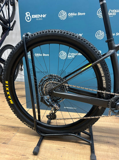 Scott Scale Tamaño de la Copa Mundial RC S - Usado