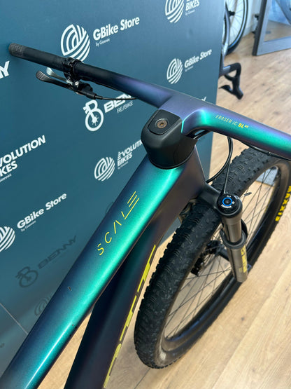 Scott Scale Tamaño de la Copa Mundial RC S - Usado