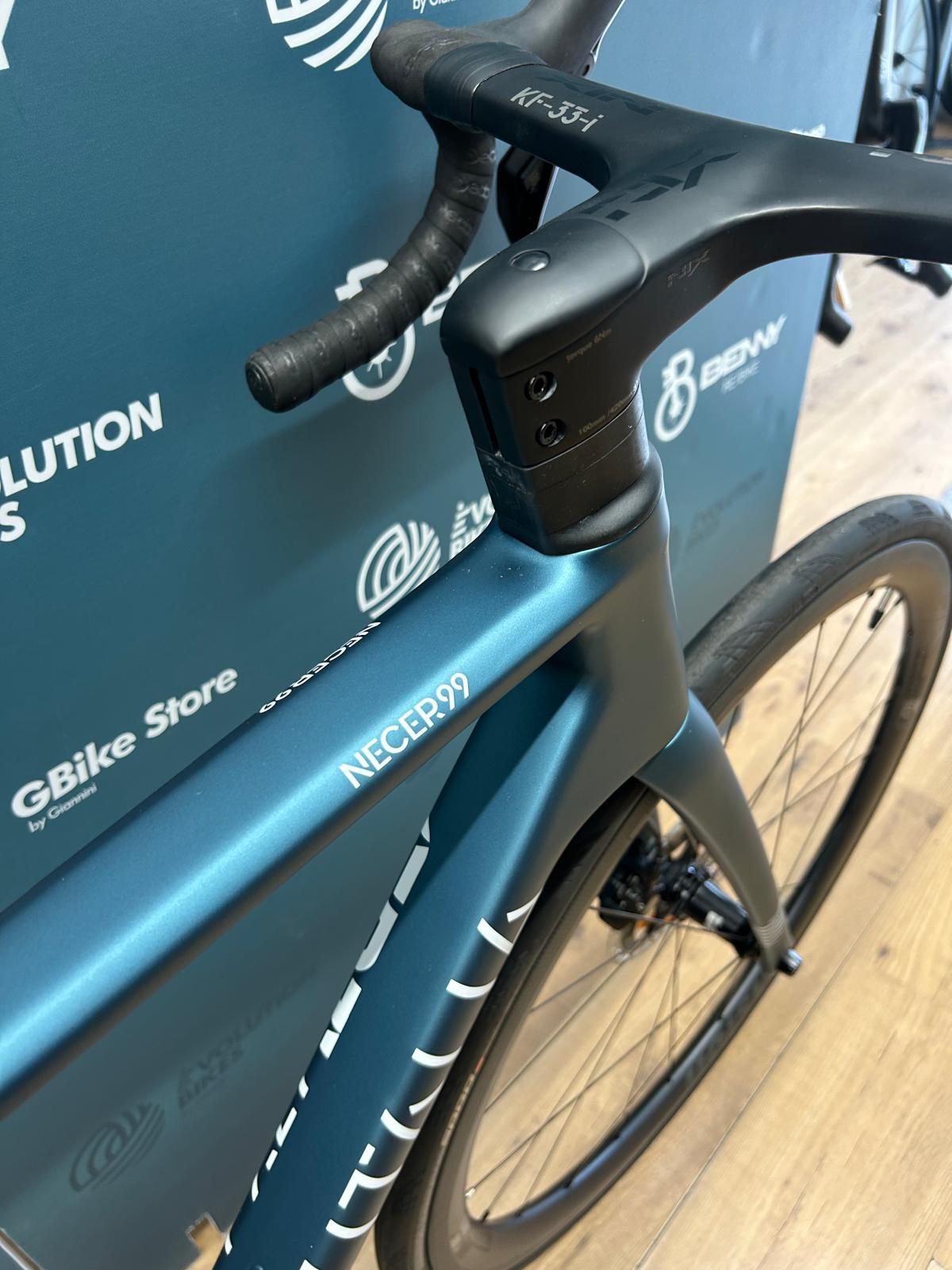 CBT Italia NECER99 Tamaño 52 (DU-ACE DI2)