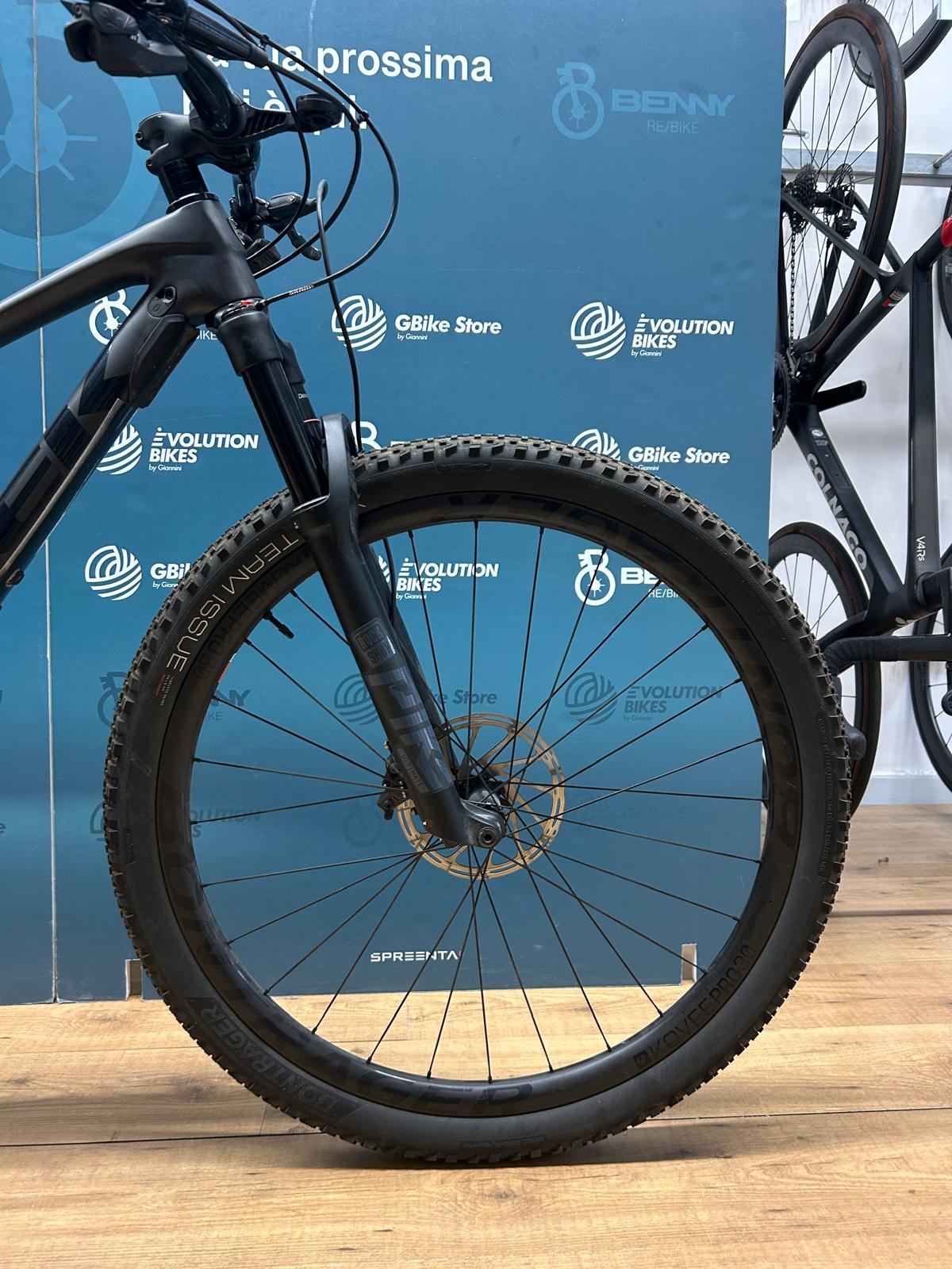 Trek Größen Sie obere Kraftstoffachsen M - Gebraucht