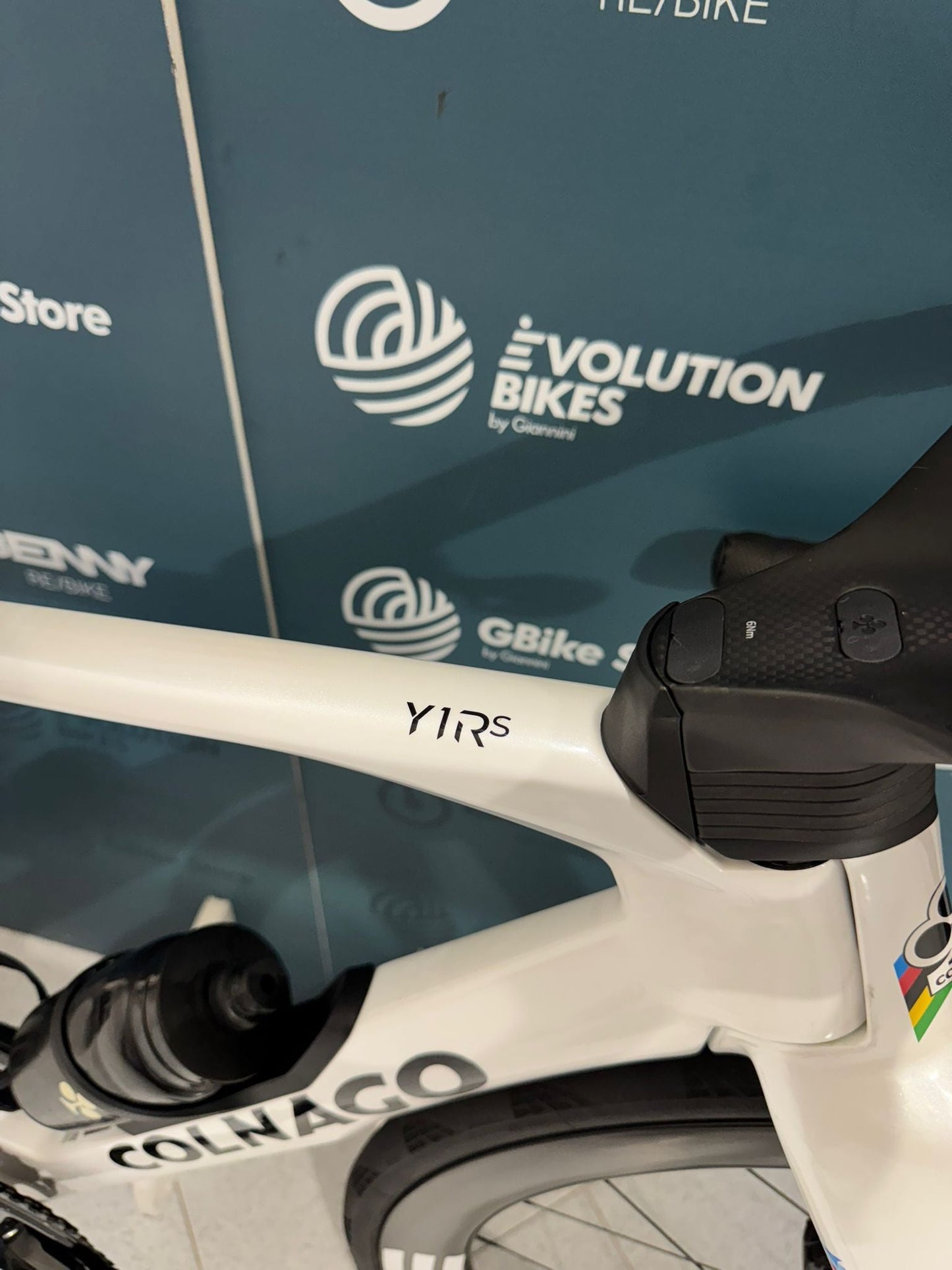 Colnago Y1Rs Dura Ace Di2 Enve SES 4.5 Tamaño XS - Demostraciones