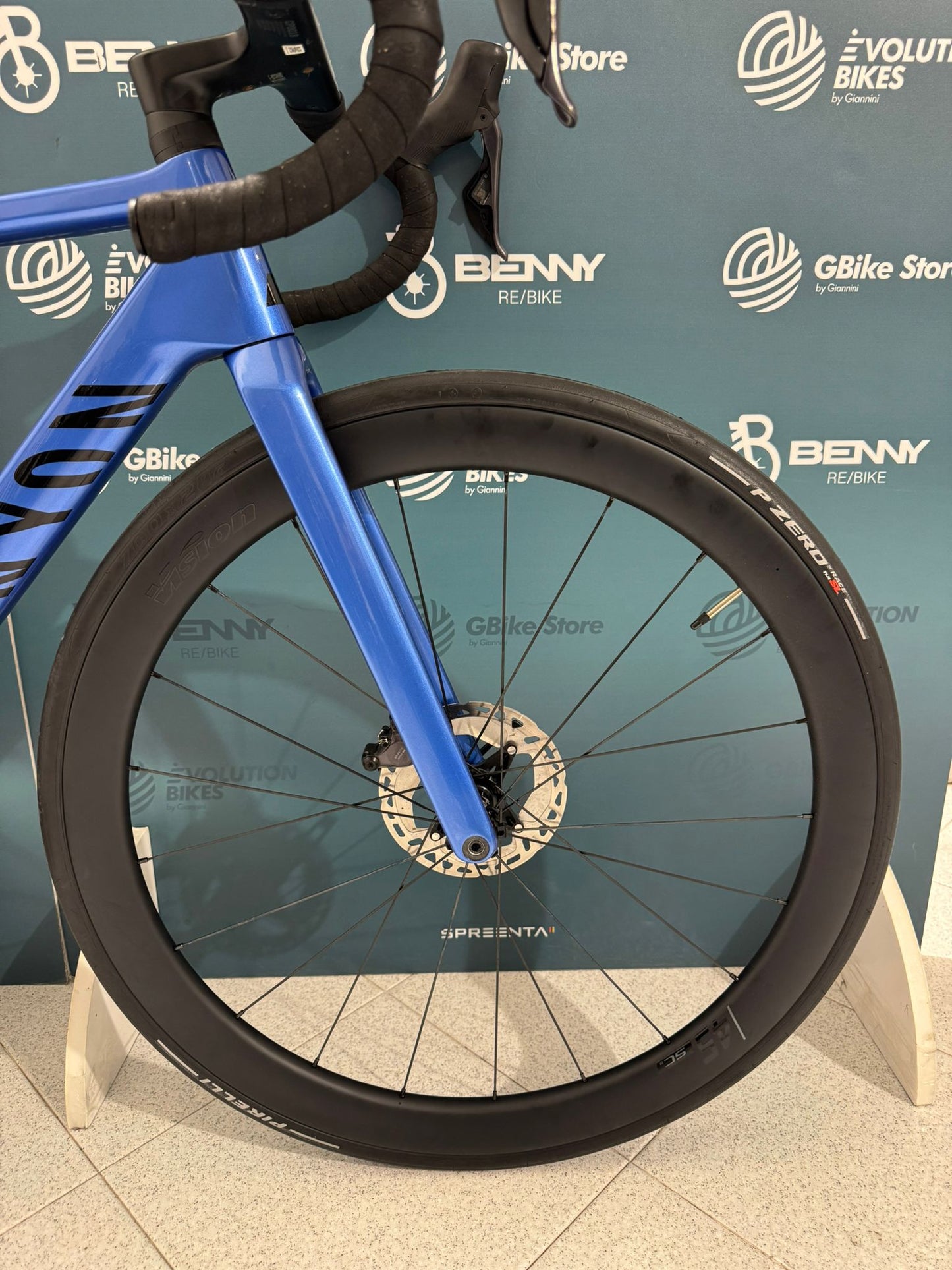 Canyon Ultimate CF SL 8 Aero Tamaño S - Usado