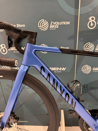 Canyon Ultimate CF SL 8 Aero Tamaño S - Usado