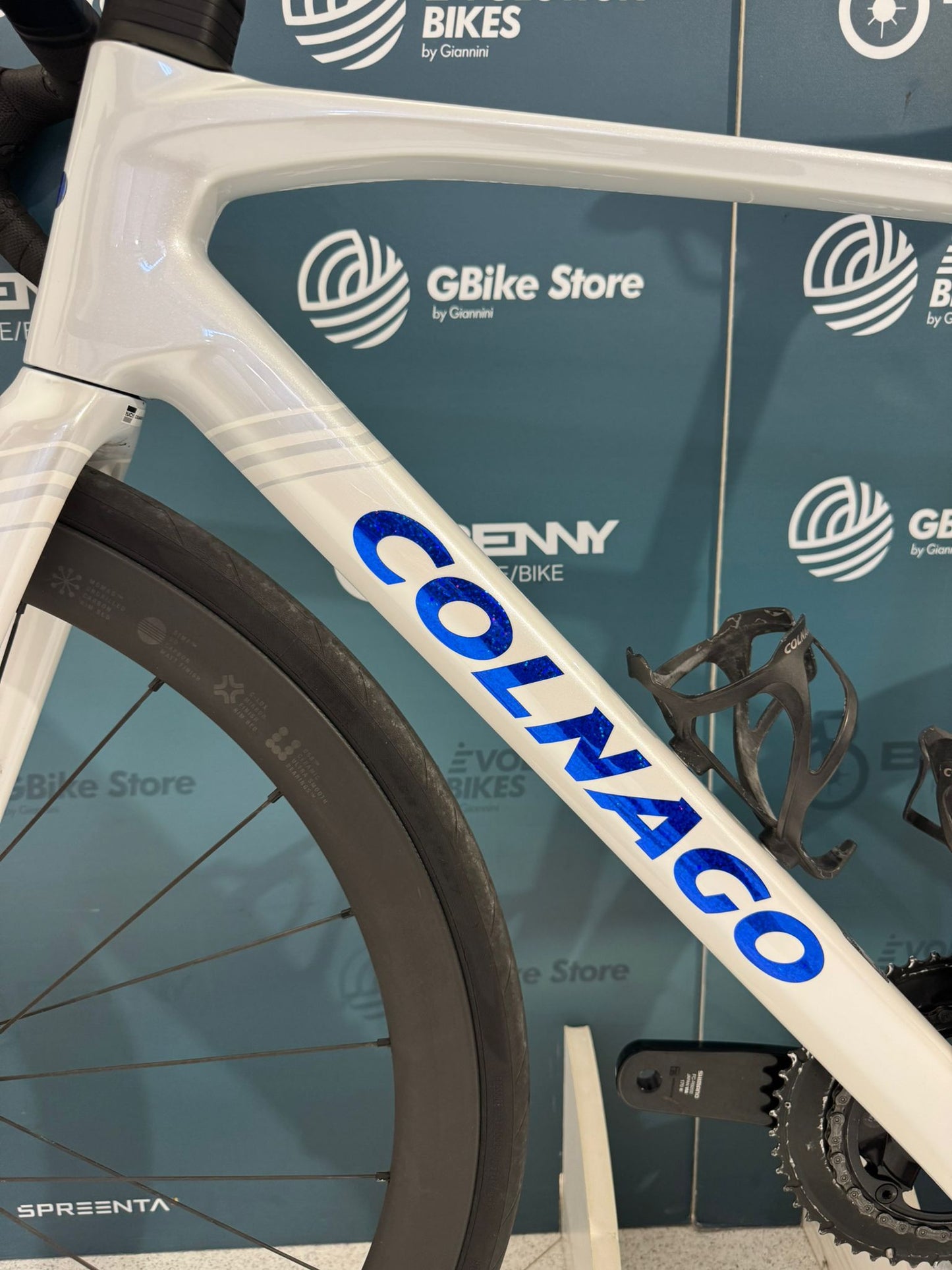 Colnago Disco V5Rs Dura-Ace R9270 Di2 12v Tamaño 485 - Demostración