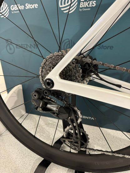 Colnago Disco V5Rs Dura-Ace R9270 Di2 12v Tamaño 485 - Demostración