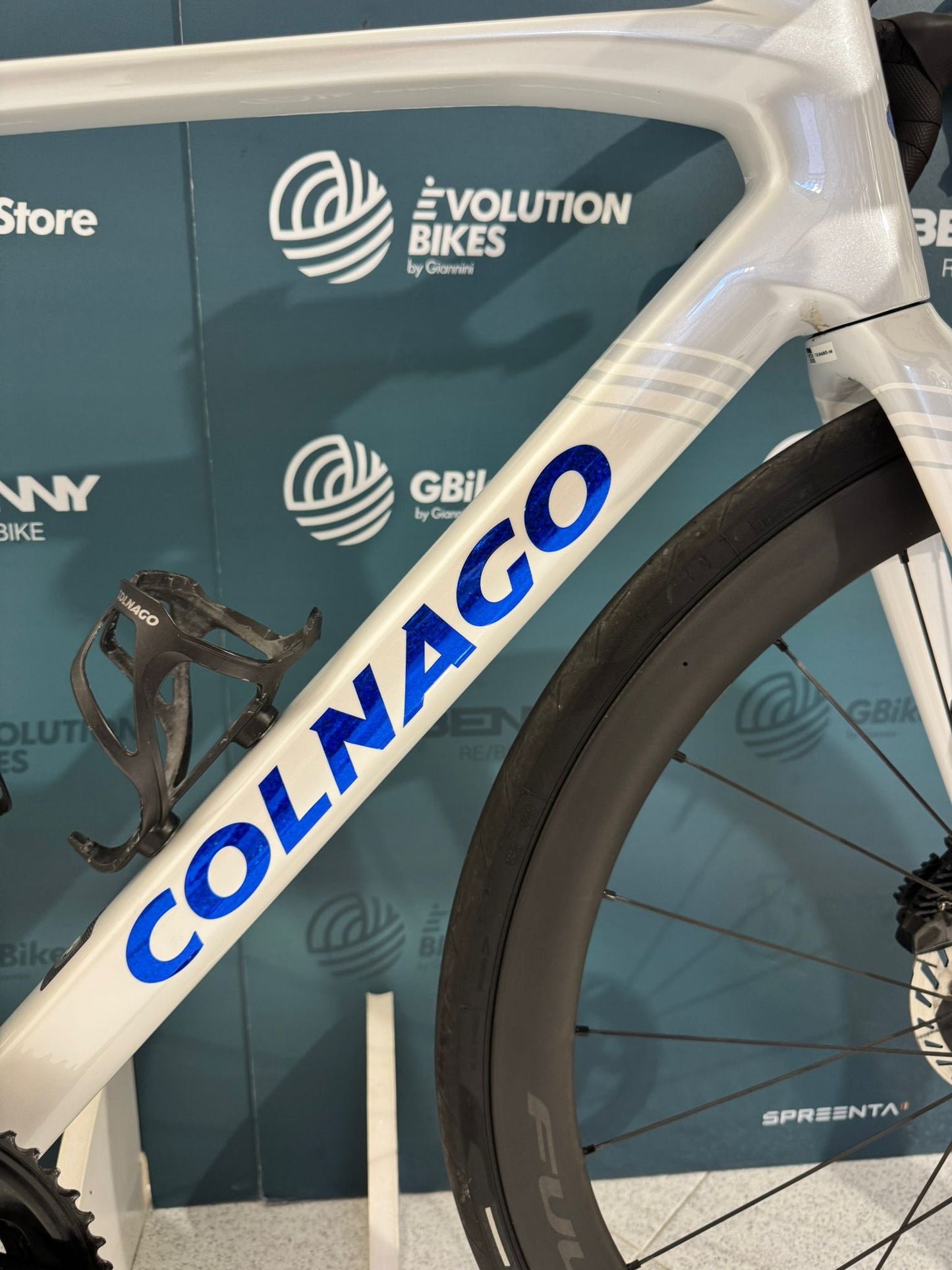 Colnago Disco V5Rs Dura-Ace R9270 Di2 12v Tamaño 485 - Demostración