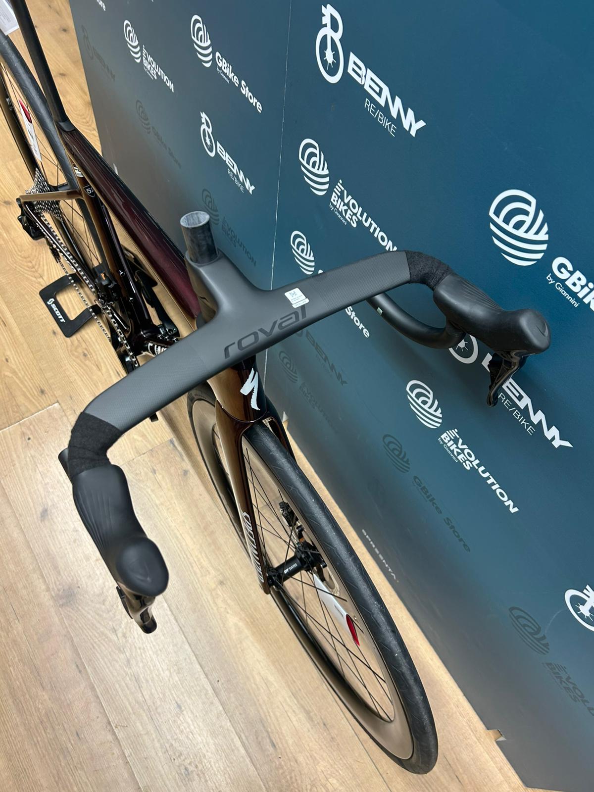 S-Works SL8 Tarmac Dura-Ace Di2 12v Größe 52 - Demotest