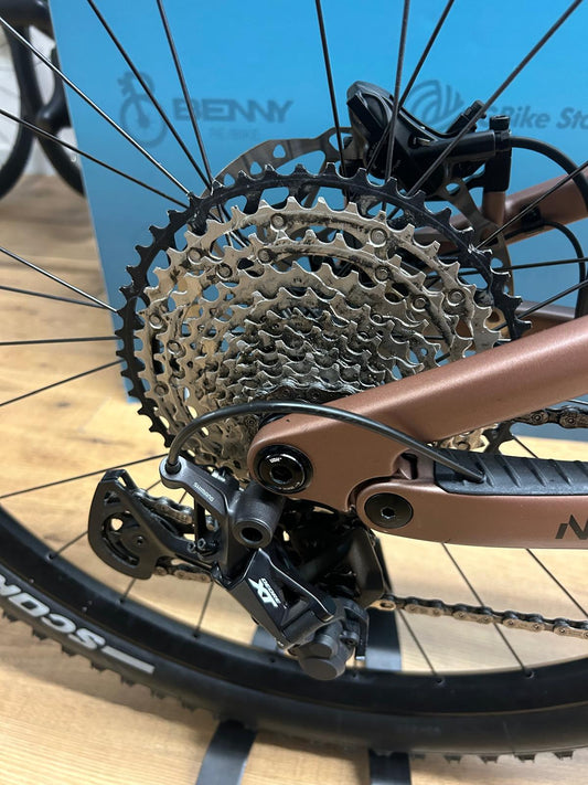 Megamo Natif 10 Taille L - Utilisé