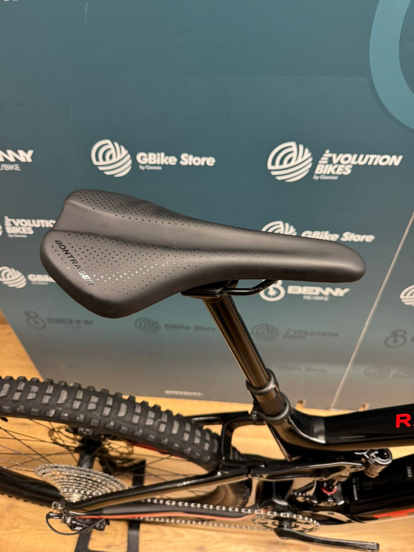 Trek Rail 9.8 Size L - Used