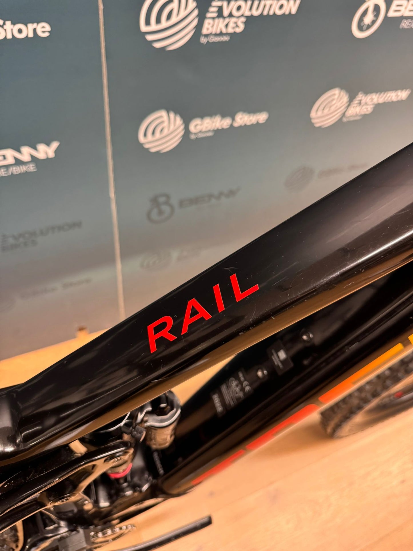 Trek Schiene 9,9 Größe M - Gebraucht