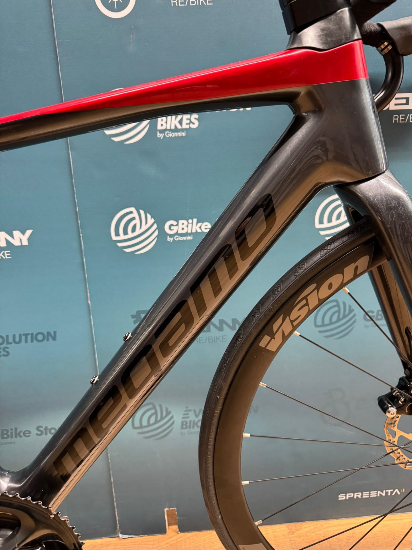 Corte de disco Megamo Raise S - Usado