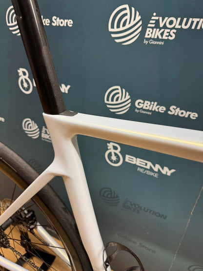 Colnago V4Rs Ultegra Di2 12v Taille 550 - Occasion