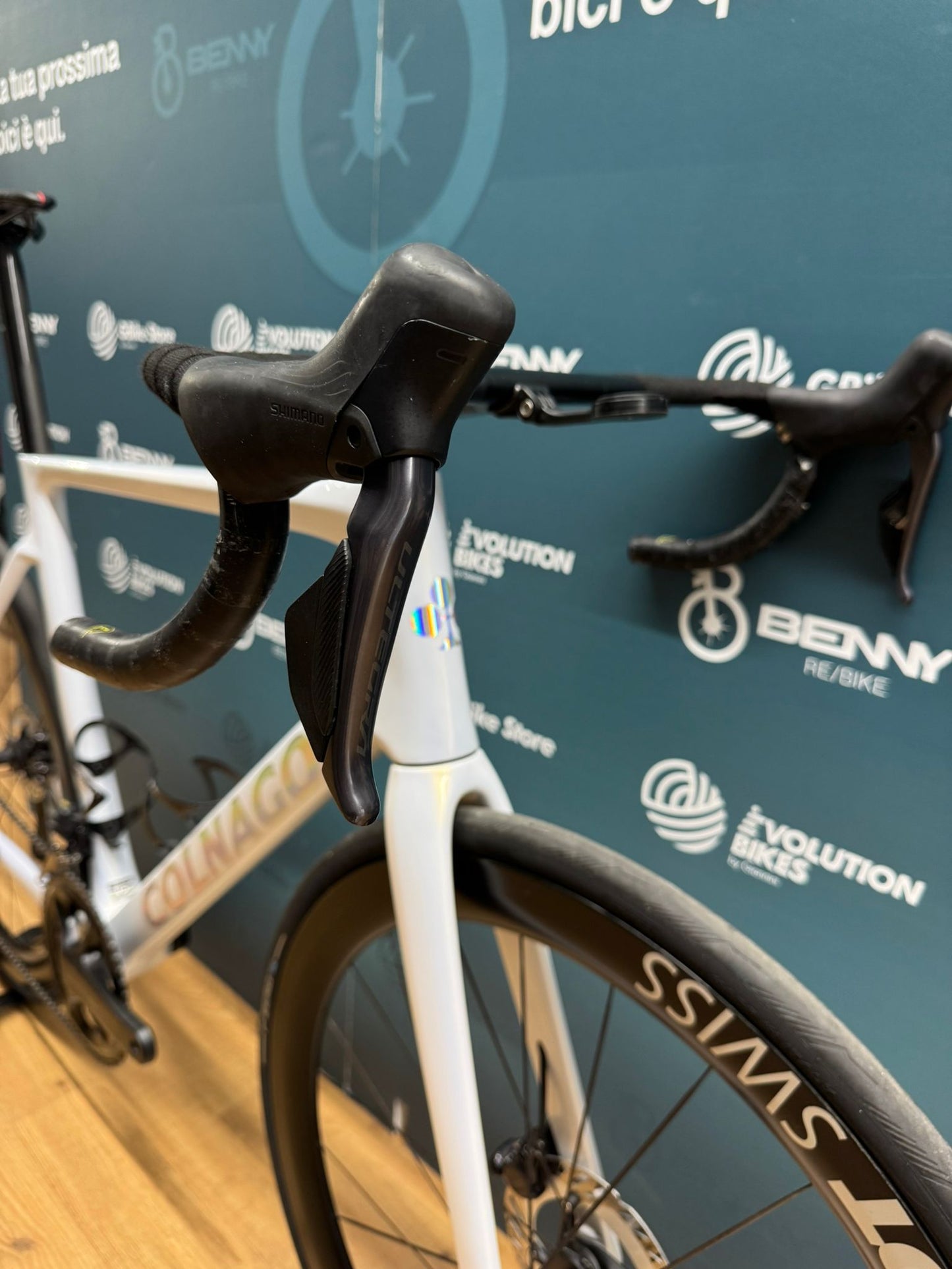 Colnago V4Rs Ultegra Di2 12v Taille 550 - Occasion