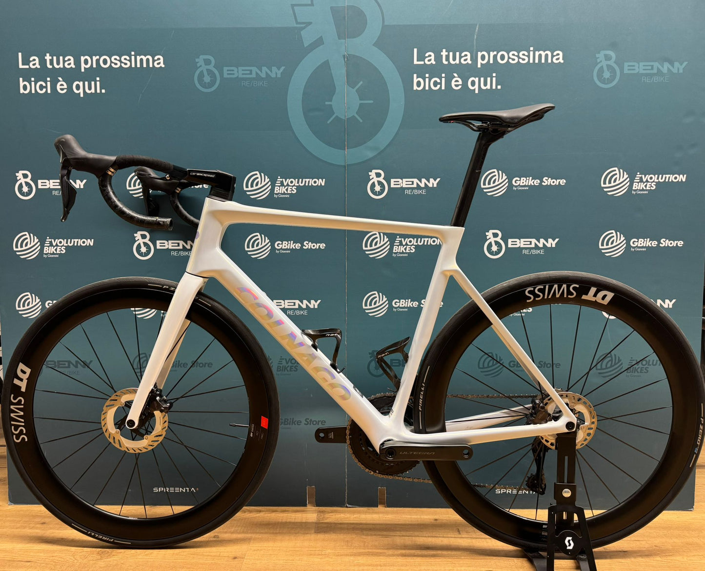 Colnago V4Rs Ultegra Di2 12v Taille 550 - Occasion