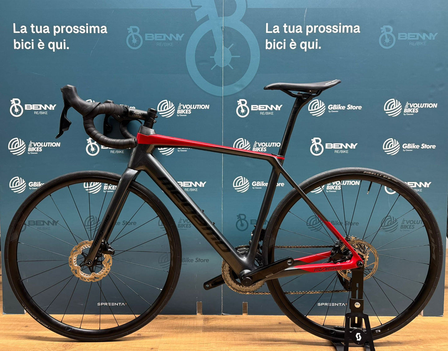 Rozmiar Megamo Raise 09 AXS M - Używany