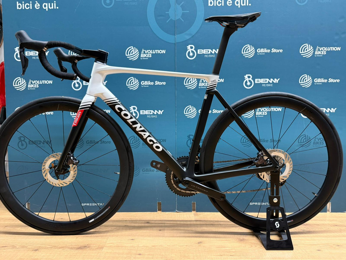 Colnago V5RS Ultegra Di2 R8170 SC45 Größe 510 – Demo