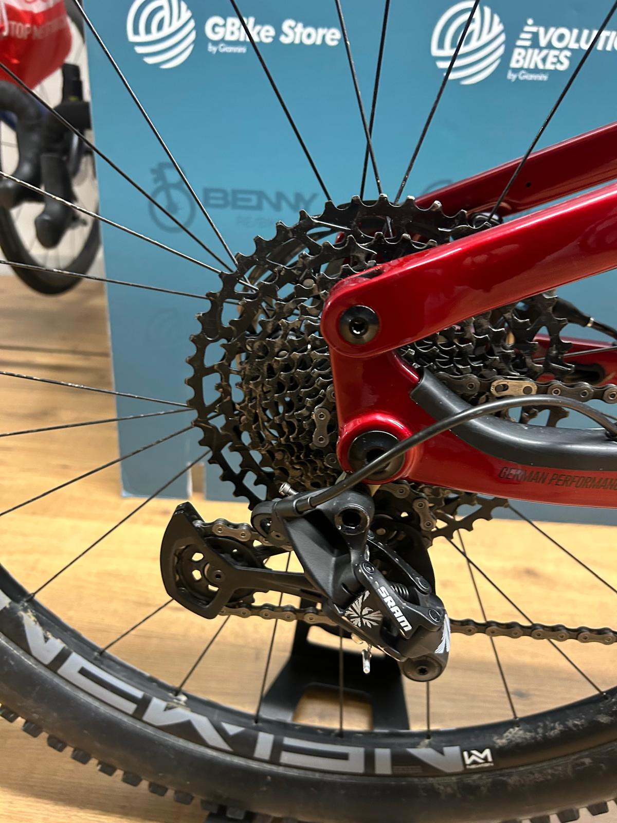 Raymon AirRay 10.0 schneidet L - Gebraucht