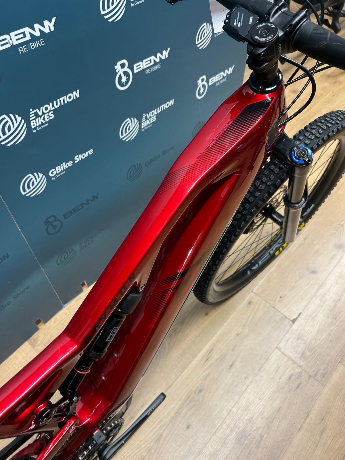 Raymon AirRay 10.0 schneidet L - Gebraucht