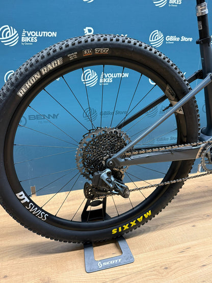 Canyon Lux Trail CF 8 Size S - Used