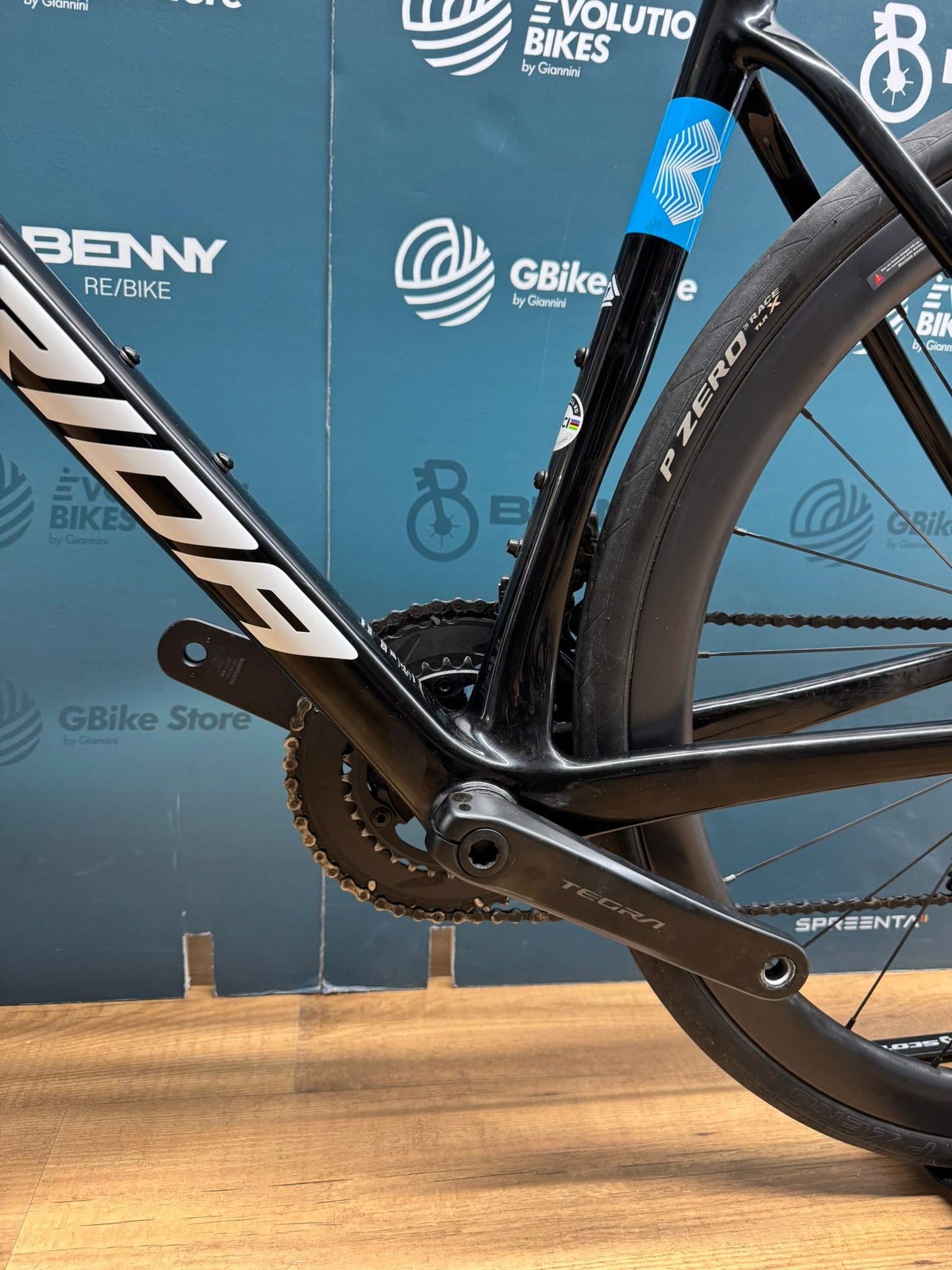 Escultura Mérida Bahréin Tamaño Victorioso M - Usado