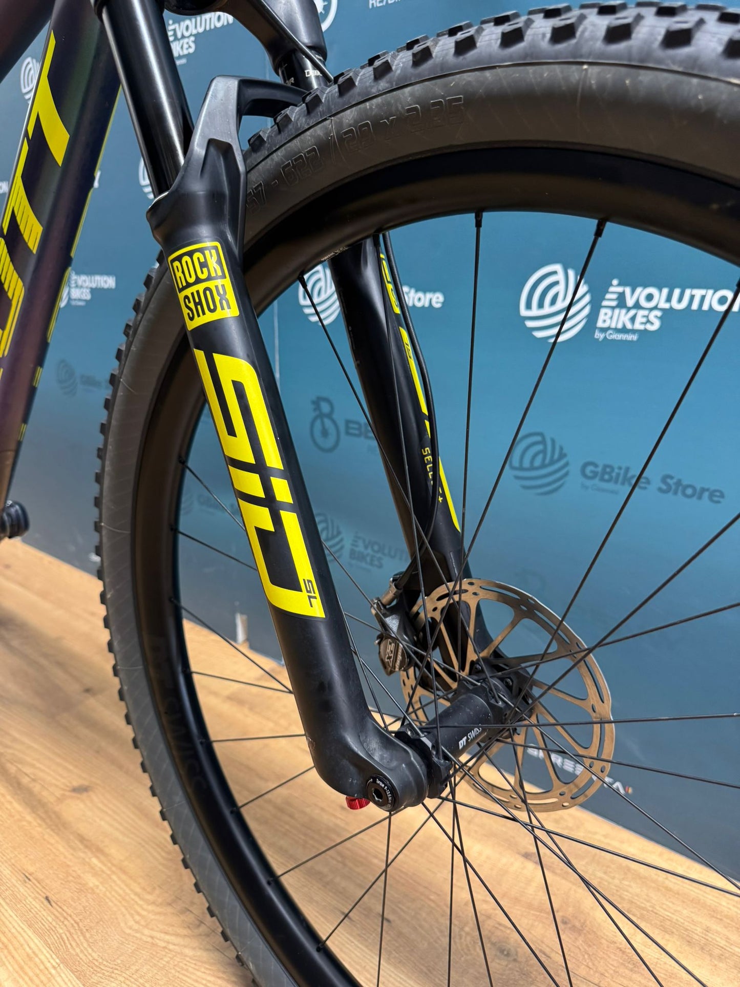 Scott Scale Rozmiar AXS Pucharu Świata RC M - Używany