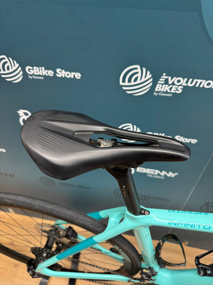 Bianchi Infinito Disc Ultegra Di2 12v Tamaño 53 - Usado