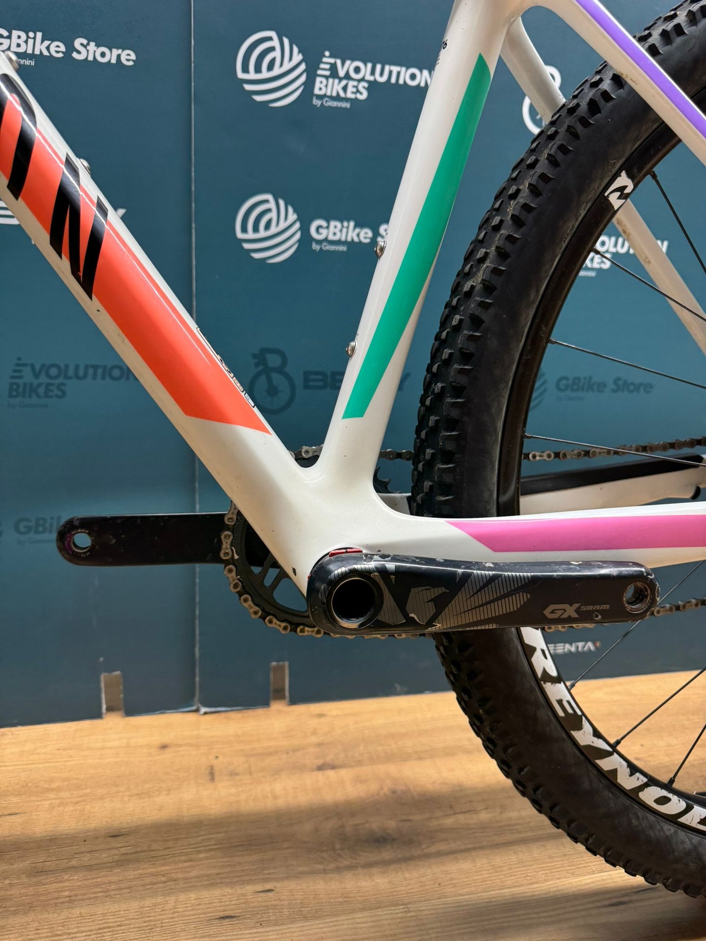 Tamaño Canyon Exceed GX AXS S - Usado