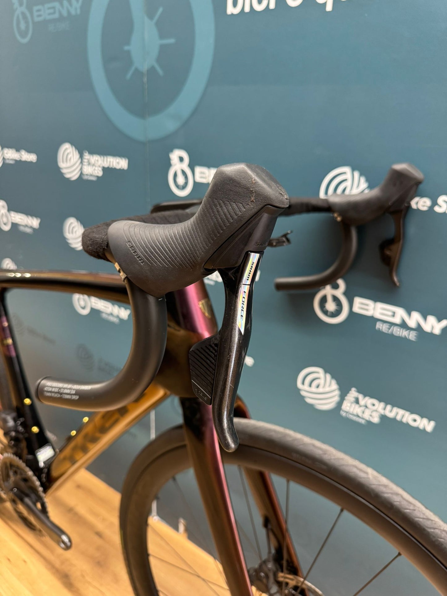 Trek Taille Domane SLR 7 AXS M - Utilisé