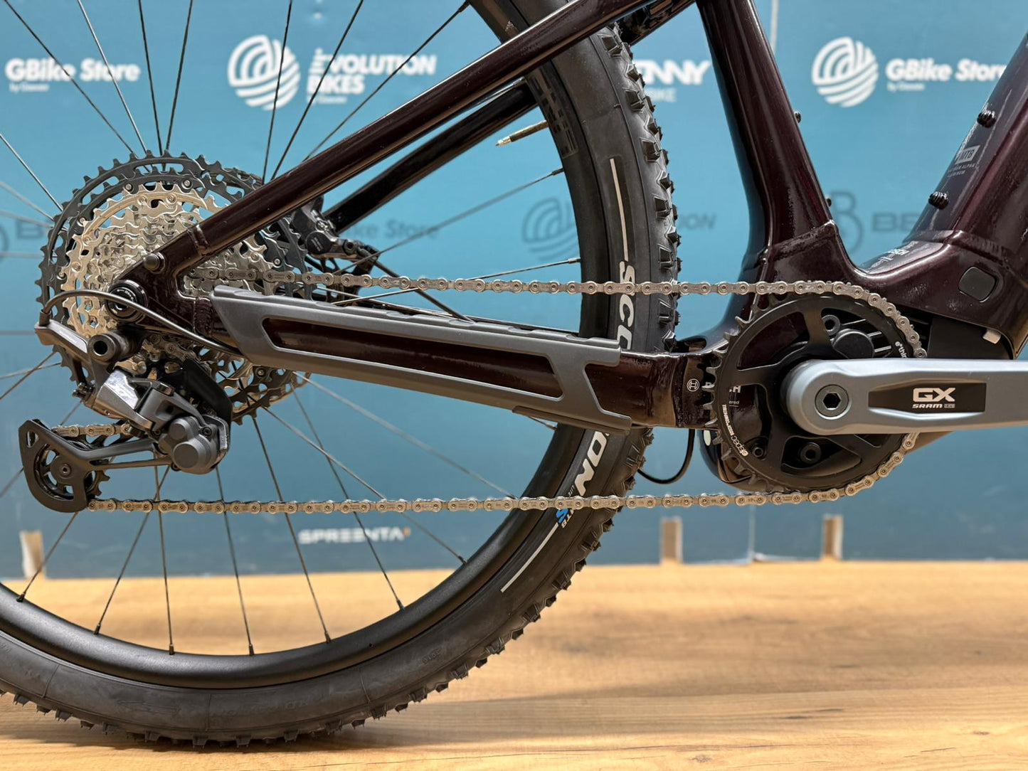 Powerfly+ 8 stycznia 5 – TEST DEMO – Rozmiar M