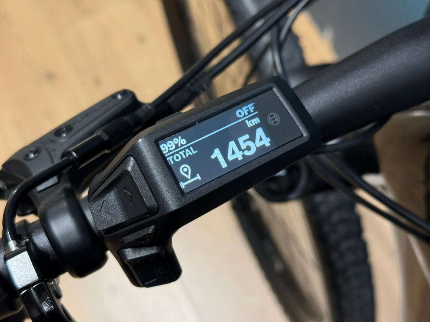 Powerfly+ 4 Gen 5 - TEST DEMO 1454km - Taille M