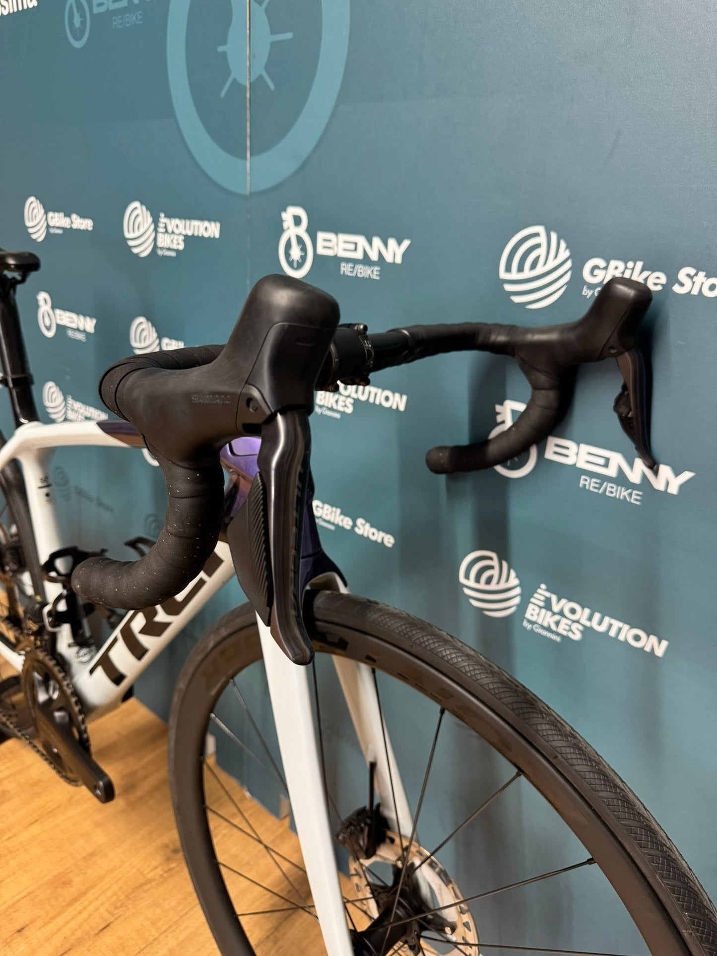 Trek Émonda SL 7 Ultegra Di2 12v Taille 50 - Occasion