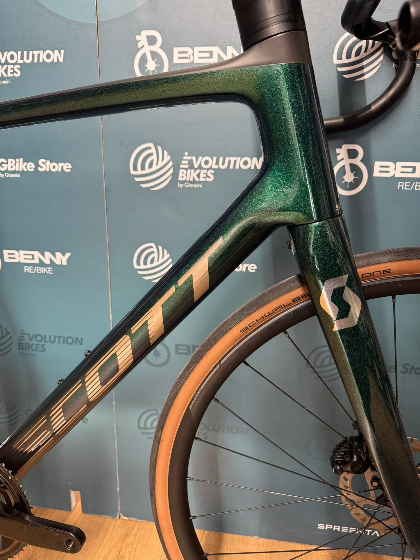 Scott Addict 20 105 Di2 12v Taille XL - Utilisé