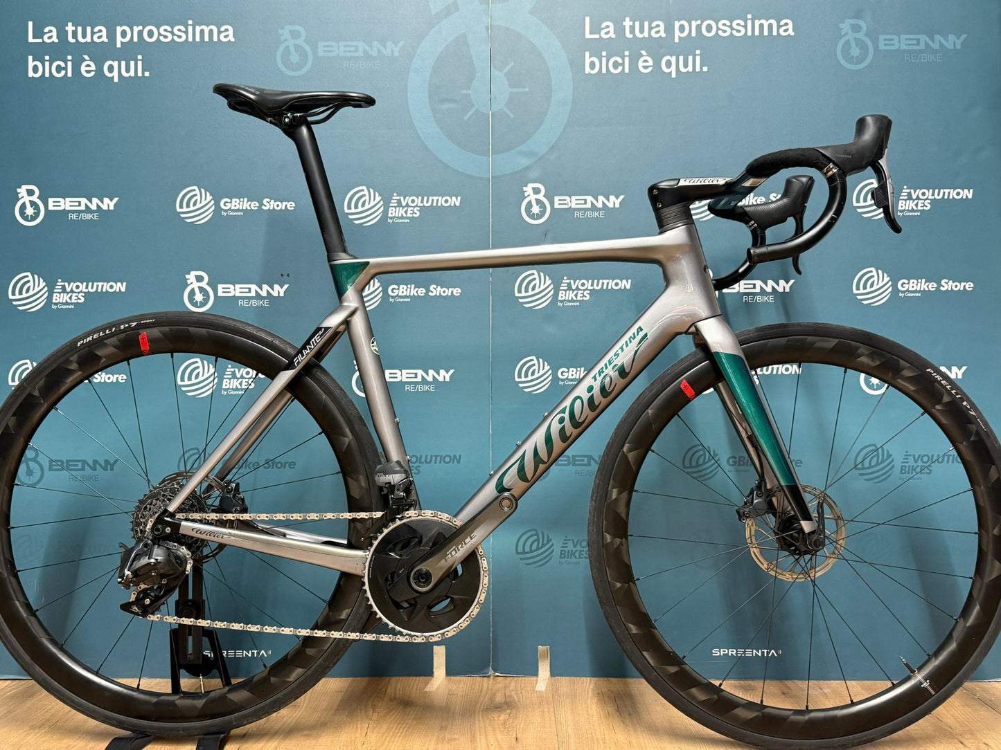 Wilier Taille SLR AXS simplifiée L - Utilisé
