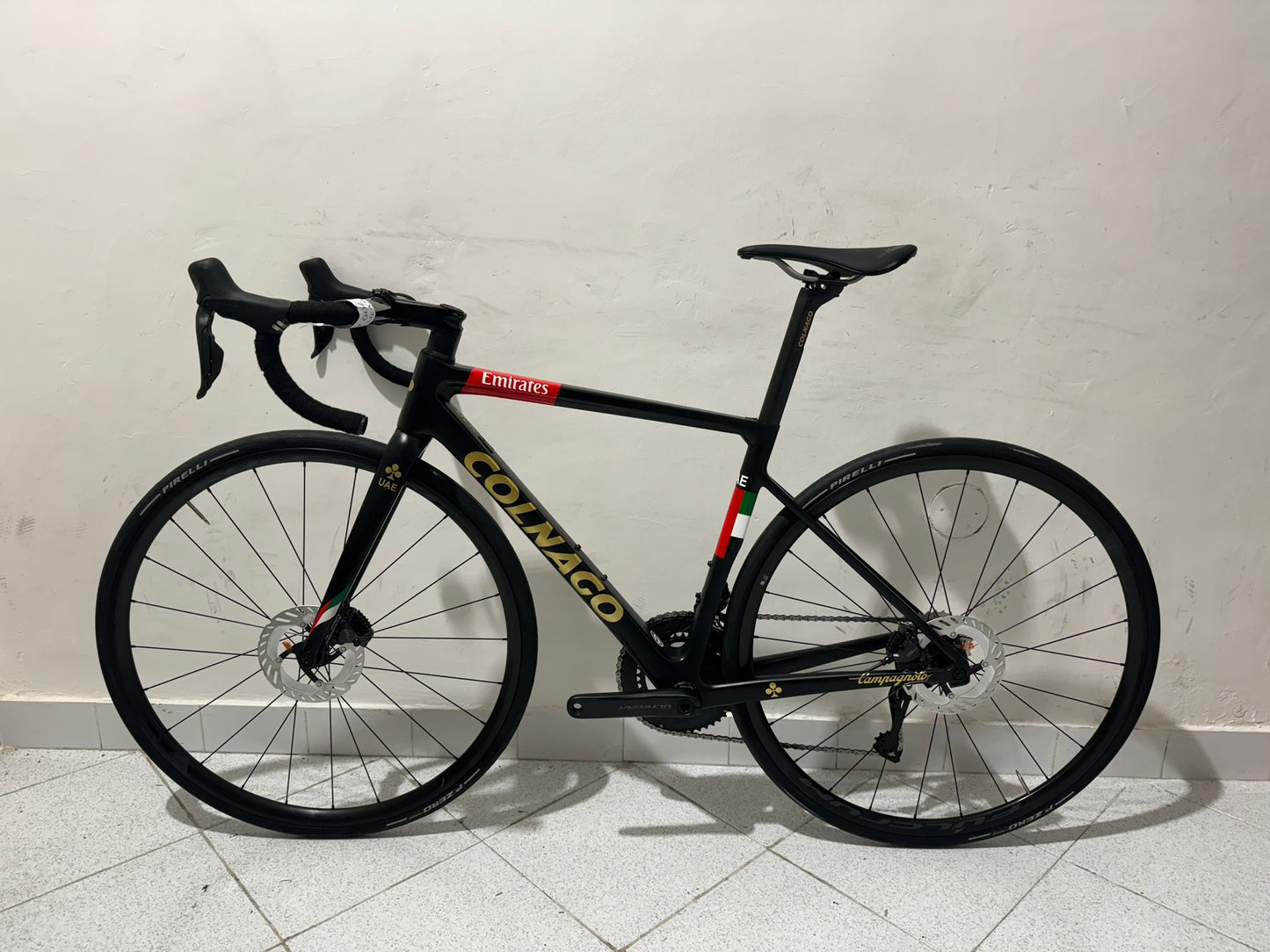 COLNAGO V3RS Emirates Veľkosť 45s - použité