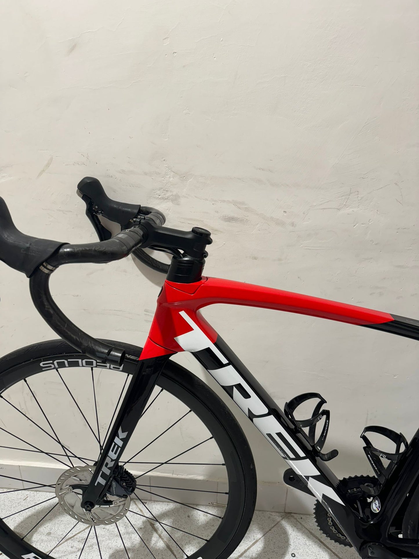 Trek Émonda SL 6 Pro Disc Dimensiune 54 - Folosit