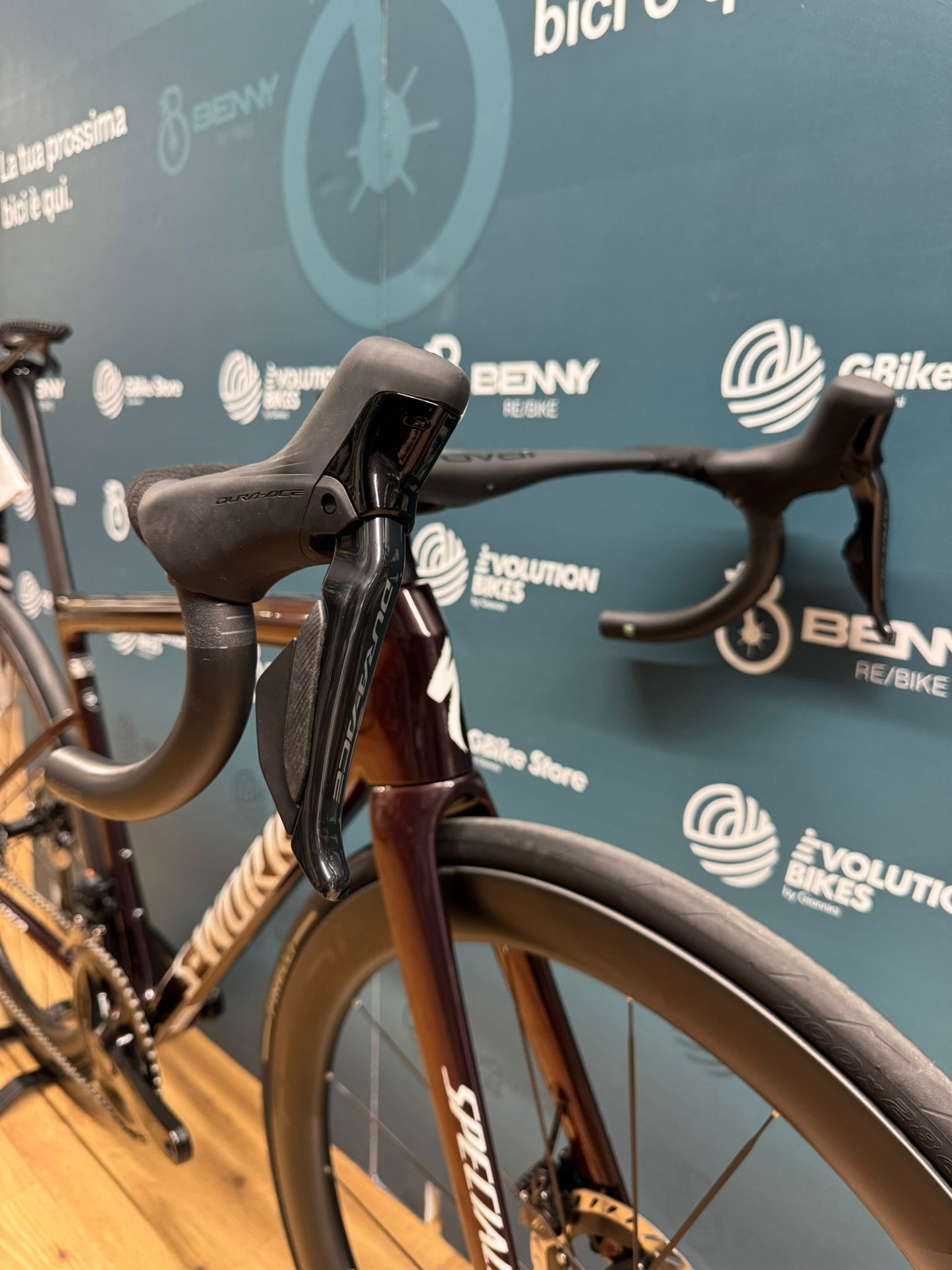 S-Works SL8 Tarmac Dura-Ace Di2 12v Size 52 - Demo Test